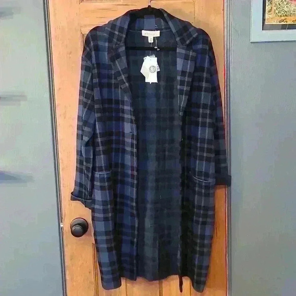 Blue Plaid Printed Cardigan - Picture 2 of 7